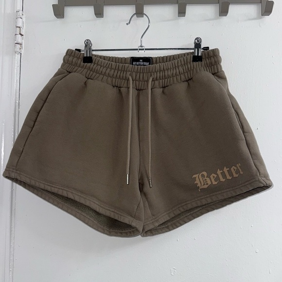 The Get Better Today Brand Better Fleece Sweat Shorts Size S ~ Brown Pockets - Picture 1 of 6